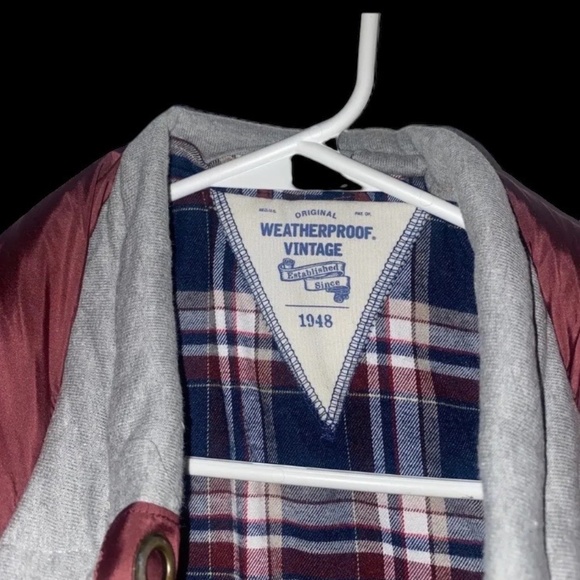 Vest - Picture 4 of 4